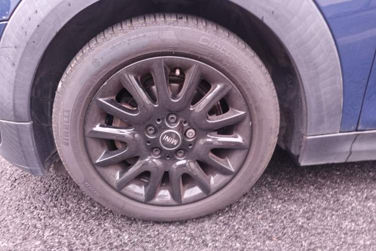Used MINI 2016 1.5T COOPER Left Front Wheel Hub