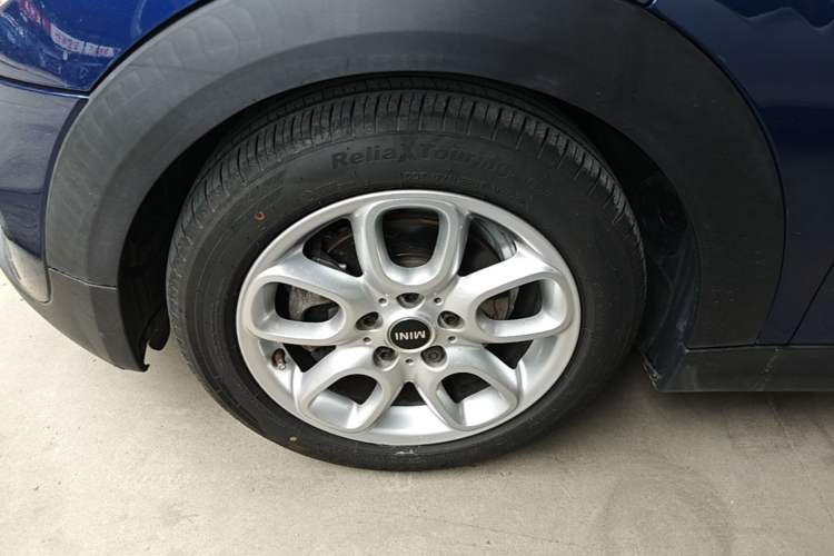 Used MINI 2016 1.5T COOPER Left Front Wheel Hub
