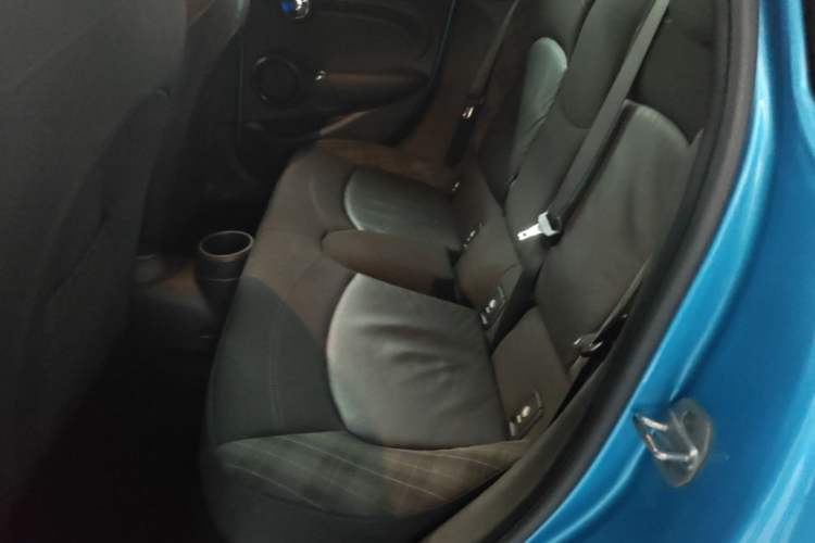 Used MINI 2016 1.5T COOPER Five-Door Edition Left Rear Seat