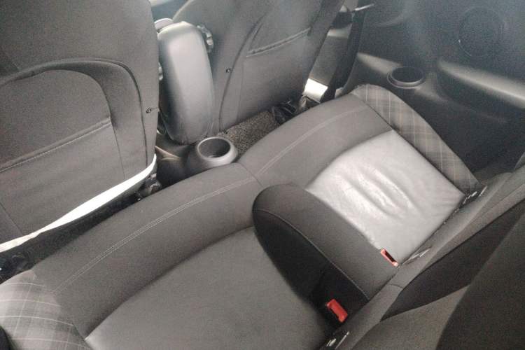 Used MINI 2016 1.5T COOPER Avant-Garde Left Rear Seat