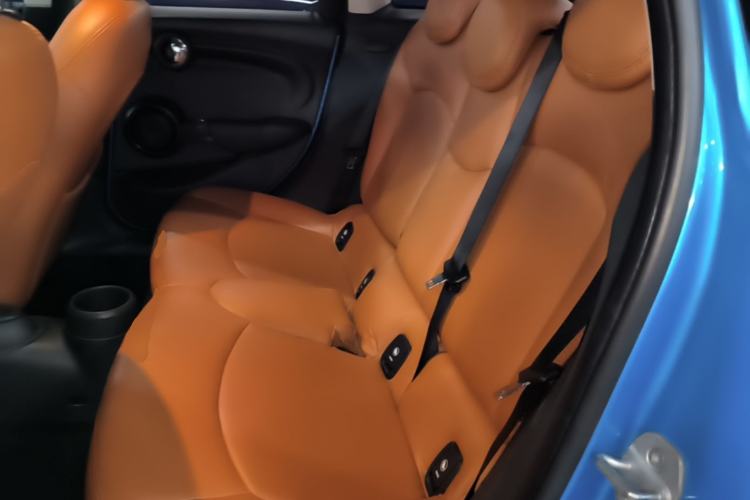 Used MINI 2016 1.2T ONE Five-Door Edition Left Rear Seat