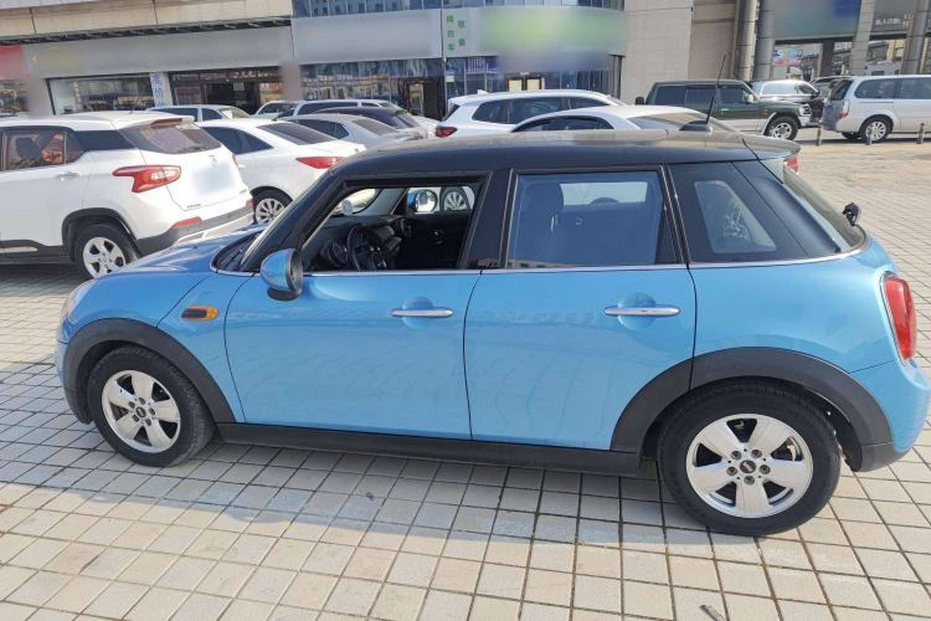 Used MINI 2016 1.2T ONE Five-Door Edition Left Side