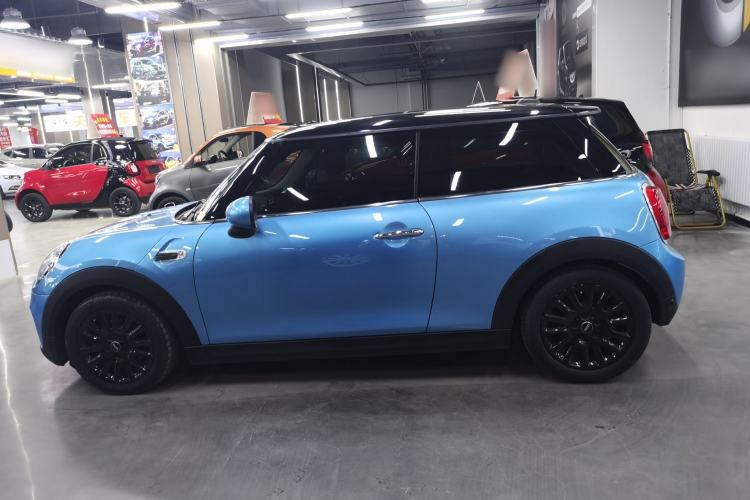 Used MINI 2016 1.2T ONE Pioneer Edition Left Side