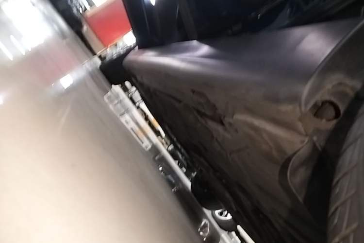 Used MINI 2016 1.5T COOPER Five-Door Edition Left Side Sill