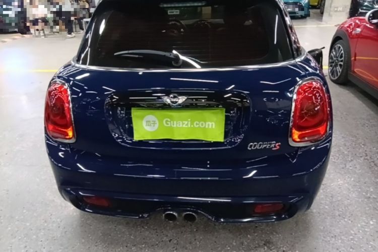 Used MINI 2016 2.0T COOPER S SEVEN Five-Door Edition Rear