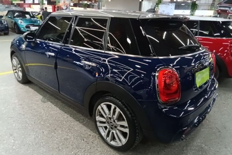 Used MINI 2016 2.0T COOPER S SEVEN Five-Door Edition Rear Left 45 Deg