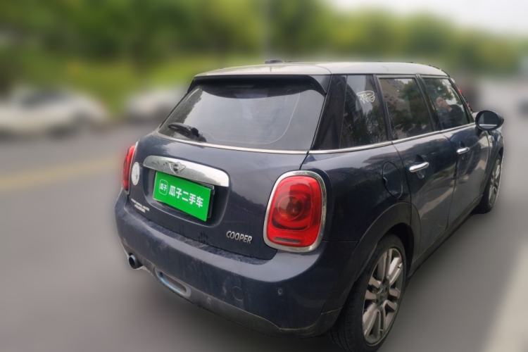 Used MINI 2016 1.5T COOPER SEVEN Five-Door Edition Rear Right 45 Deg