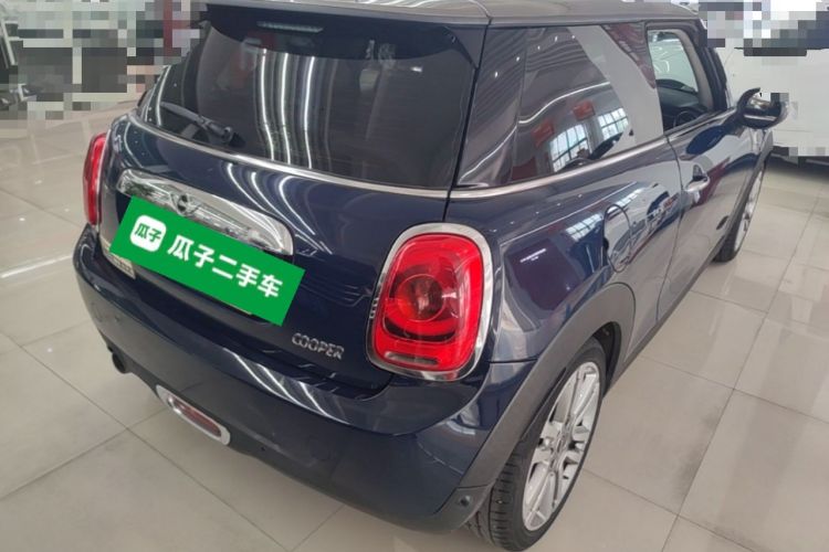 Used MINI 2016 1.5T COOPER SEVEN Rear Right 45 Deg