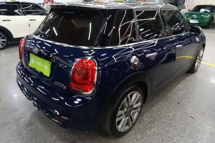 Used MINI 2016 2.0T COOPER S SEVEN Five-Door Edition Rear Right 45 Deg