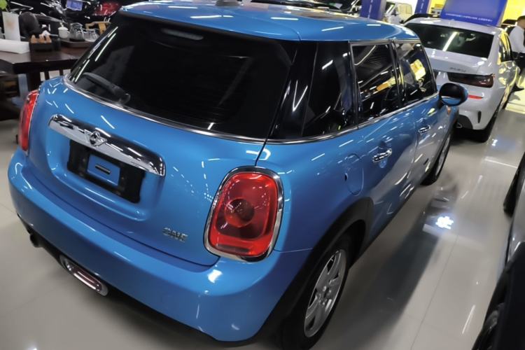Used MINI 2016 1.2T ONE Five-Door Edition Rear Right 45 Deg