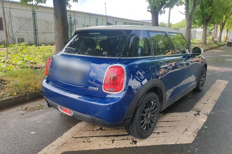 Used MINI 2016 1.5T COOPER Five-Door Edition Rear Right 45 Deg