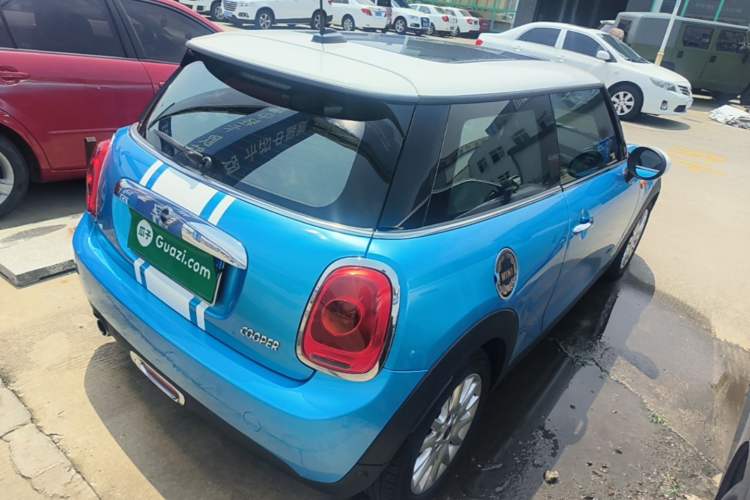 Used MINI 2016 1.5T COOPER Rear Right 45 Deg