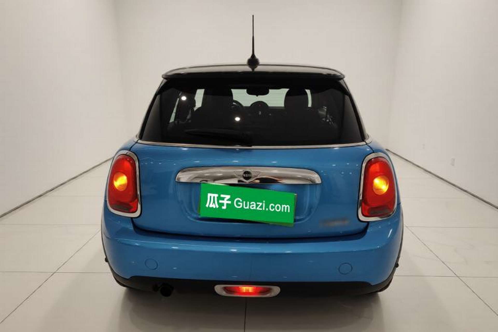 Used MINI 2016 1.5T COOPER Rear
