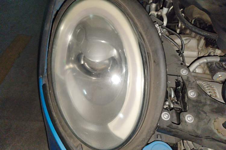 Used MINI 2016 1.5T COOPER Right Front Headlight