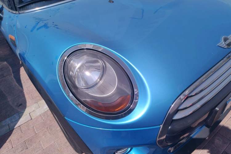 Used MINI 2016 1.5T COOPER Right Front Headlight