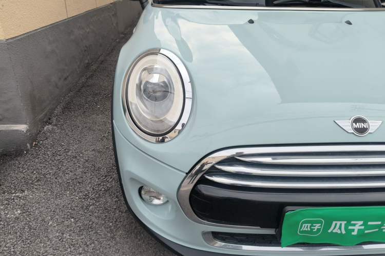 Used MINI 2016 1.5T COOPER Performance Edition Right Front Headlight