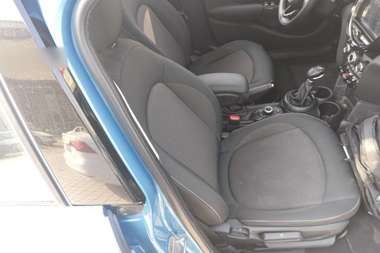 Used MINI 2016 1.2T ONE Five-Door Edition Right Front Seat