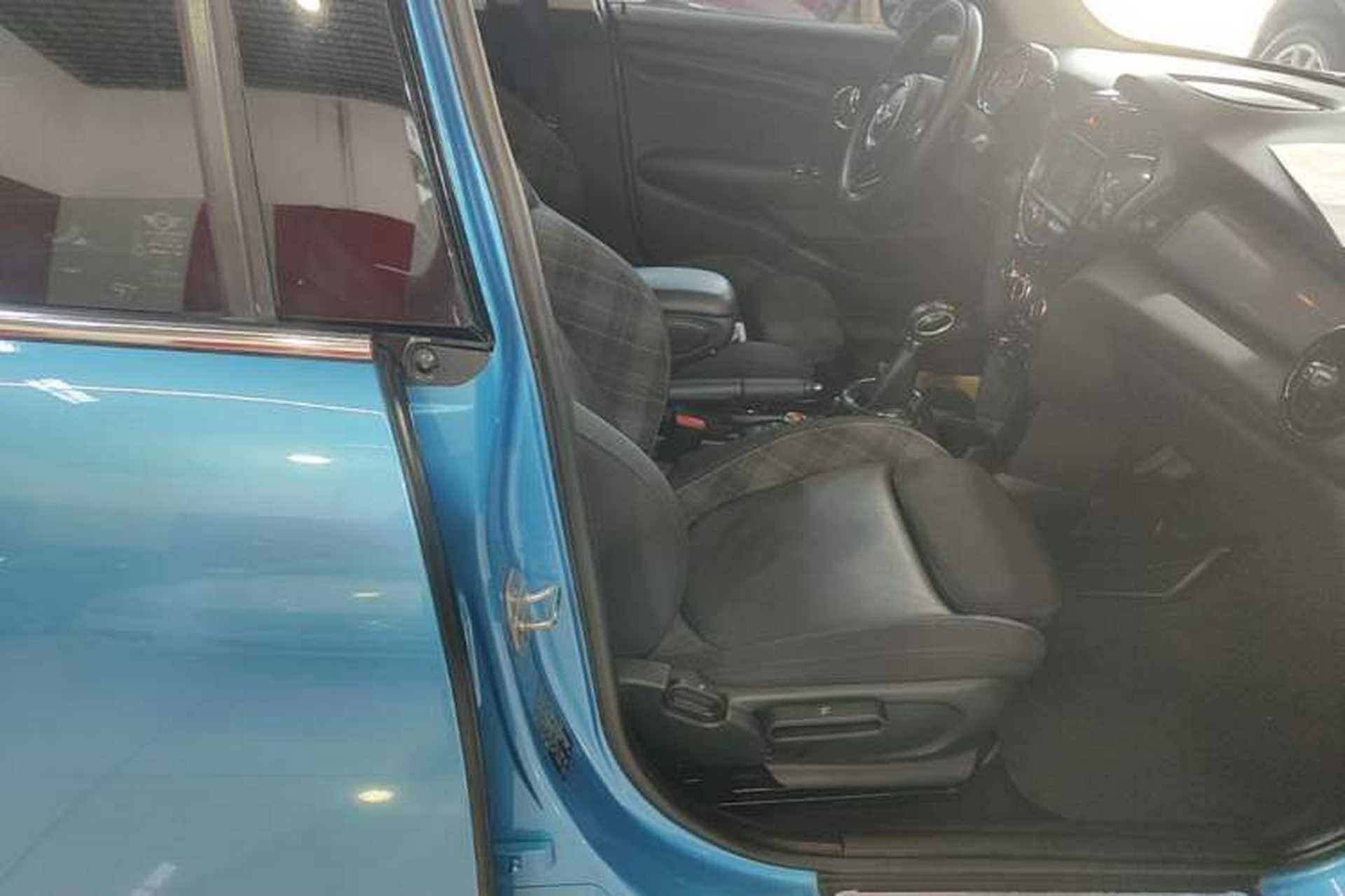 Used MINI 2016 1.5T COOPER Five-Door Edition Right Front Seat