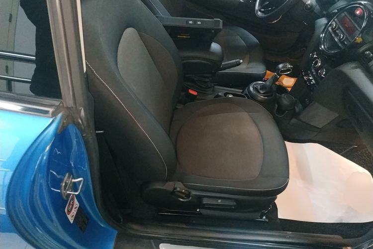 Used MINI 2016 1.2T ONE Pioneer Edition Right Front Seat