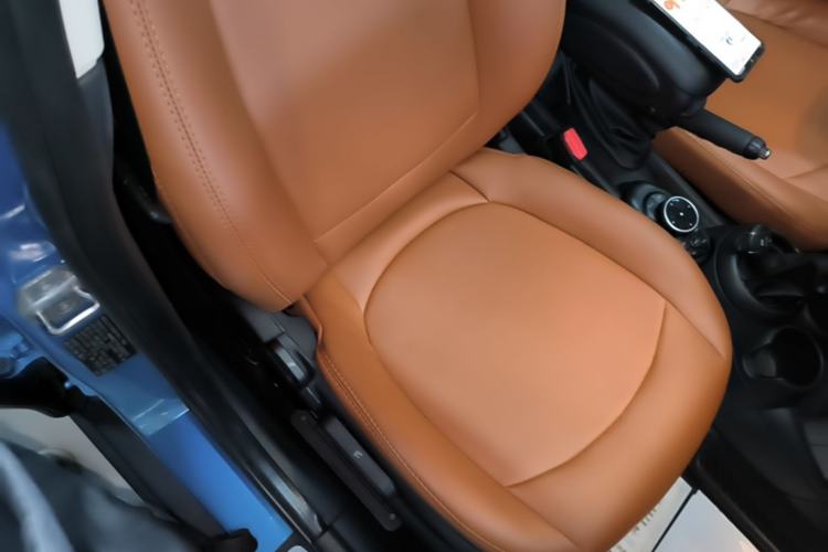 Used MINI 2016 1.2T ONE Five-Door Edition Right Front Seat