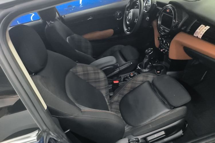 Used MINI 2016 1.5T COOPER SEVEN Right Front Seat