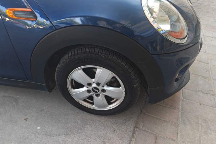 Used MINI 2016 1.2T ONE Five-Door Edition Right Front Wheel Hub