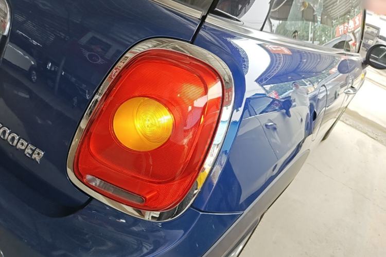 Used MINI 2016 1.5T COOPER Right Rear Taillight