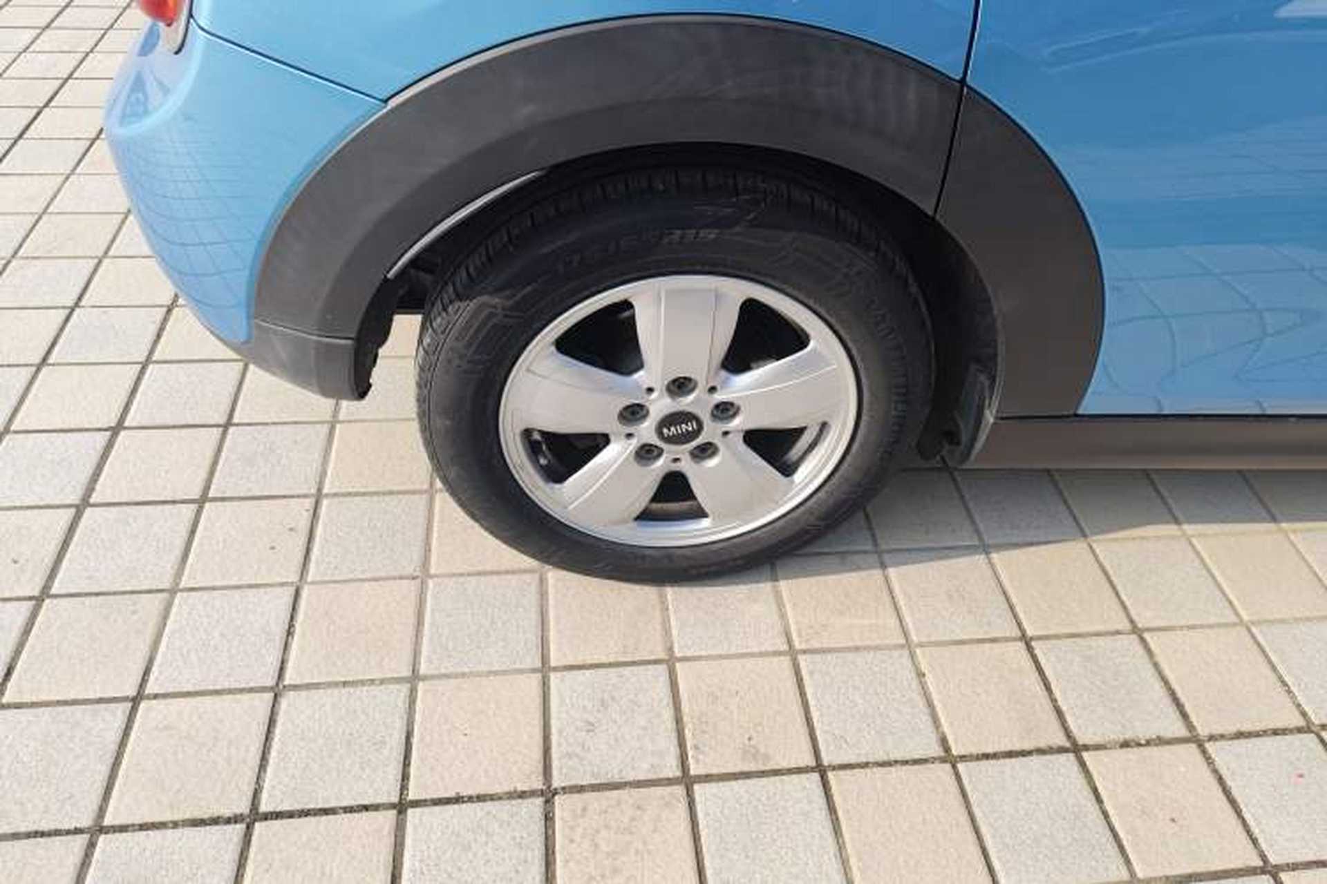 Used MINI 2016 1.2T ONE Five-Door Edition Right Rear Wheel Hub