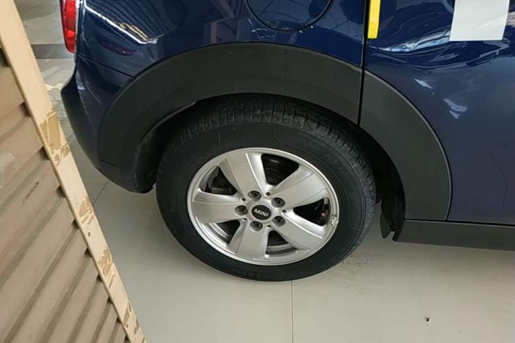 Used MINI 2016 1.2T ONE Five-Door Edition Right Rear Wheel Hub