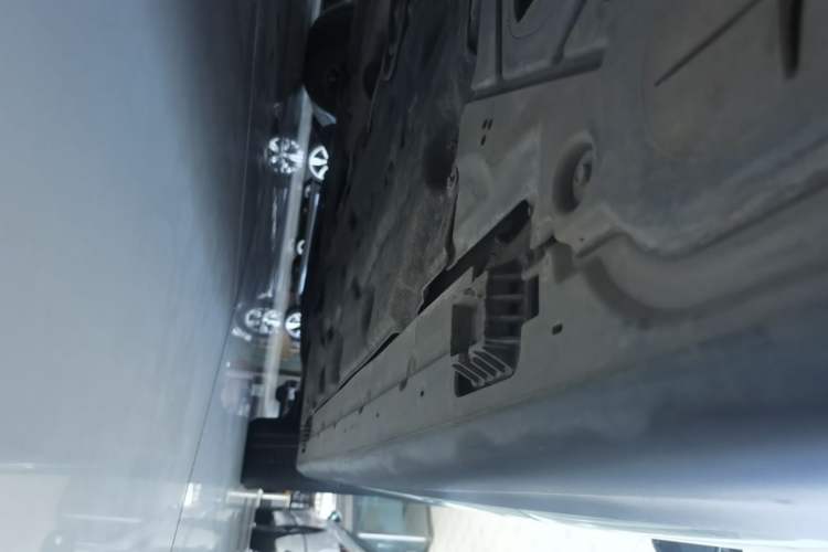 Used MINI 2016 1.2T ONE Pioneer Edition Five-Door Version Right Side Sill