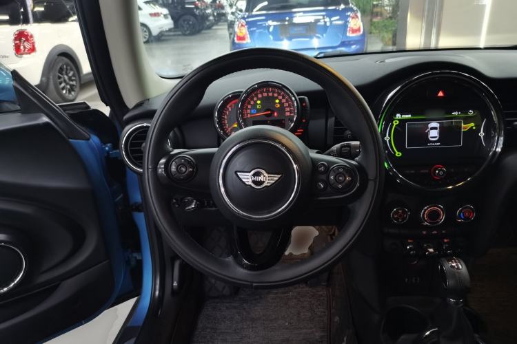 Used MINI 2016 1.2T ONE Pioneer Edition Steering Wheel