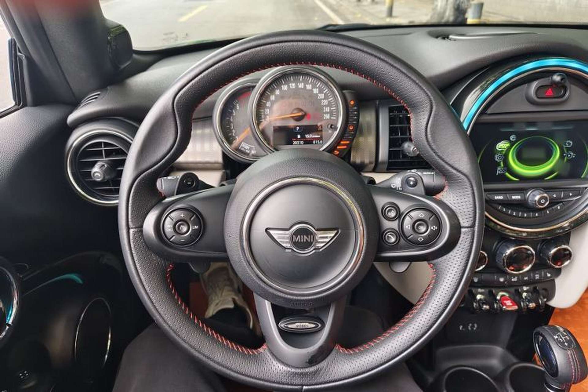 Used MINI 2016 2.0T COOPER S CABRIO Caribbean Blue Limited Edition Steering Wheel