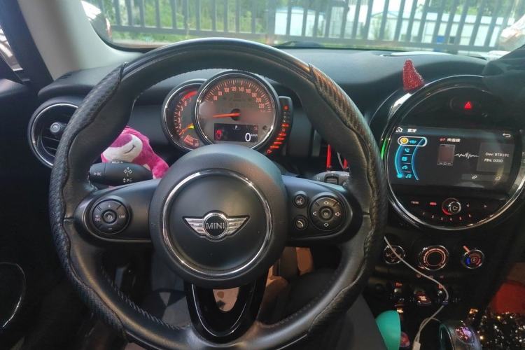 Used MINI 2016 1.2T ONE Pioneer Edition Steering Wheel