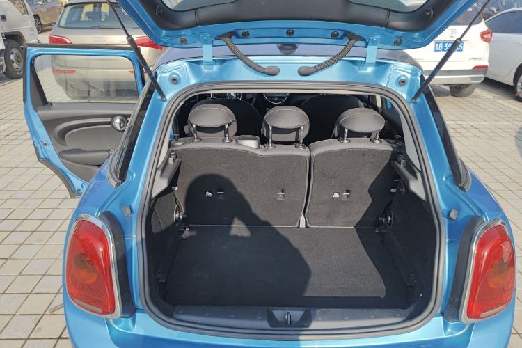 Used MINI 2016 1.2T ONE Five-Door Edition Trunk