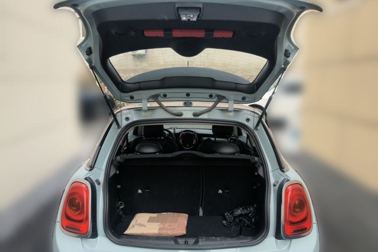 Used MINI 2016 1.5T COOPER Performance Edition Trunk