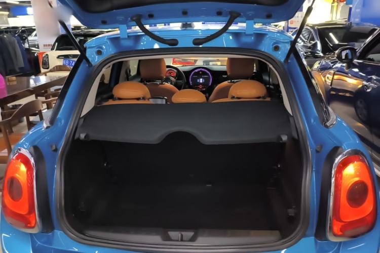 Used MINI 2016 1.2T ONE Five-Door Edition Trunk