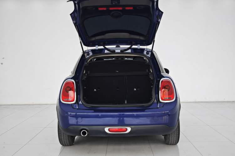 Used MINI 2016 1.2T ONE Five-Door Edition Trunk