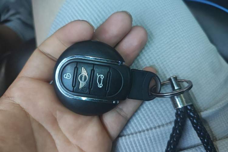 Used MINI 2016 1.2T ONE Five-Door Edition Vehicle Key