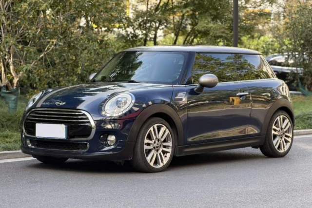 Used MINI 2016 1.5T COOPER SEVEN