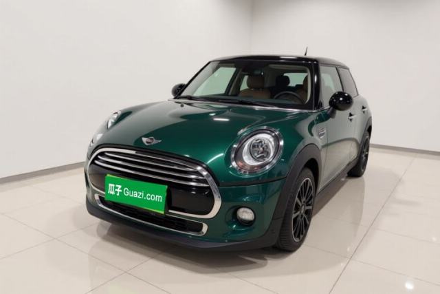 Używany MINI 2016 1.5T COOPER Five-Door Edition