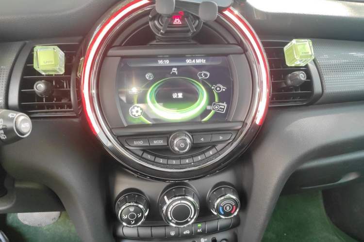 Used MINI 2016 1.5T COOPER Audio And AC Panel