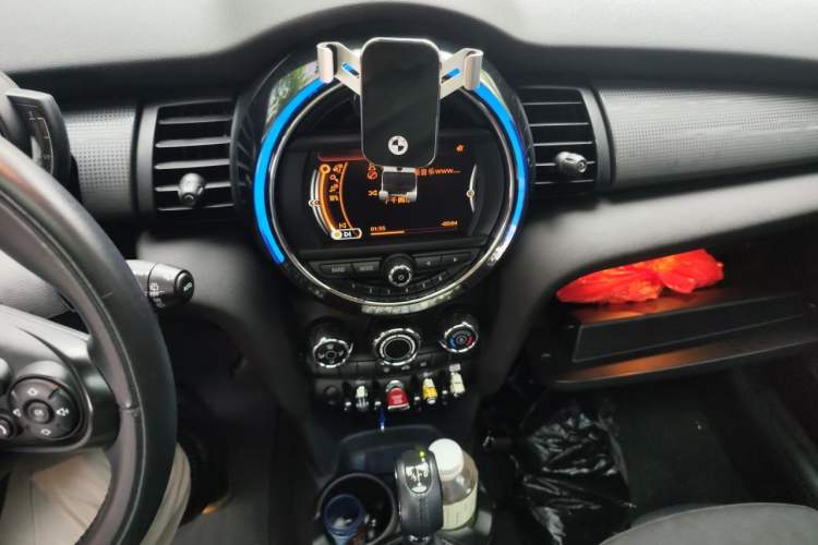 Used MINI 2016 1.5T COOPER Audio And AC Panel