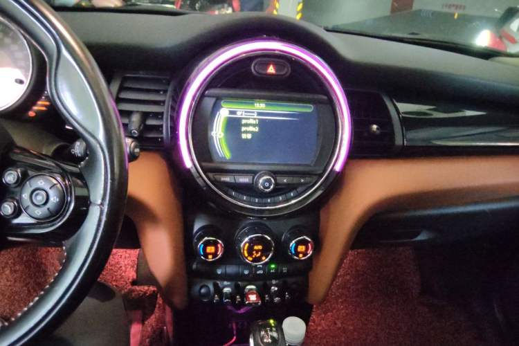 Used MINI 2016 1.5T COOPER SEVEN Audio And AC Panel