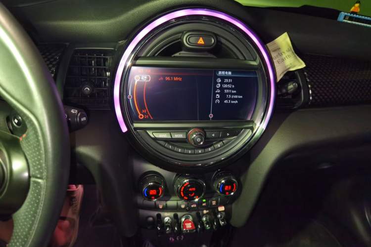 Used MINI 2016 2.0T COOPER S Pioneer Edition Audio And AC Panel