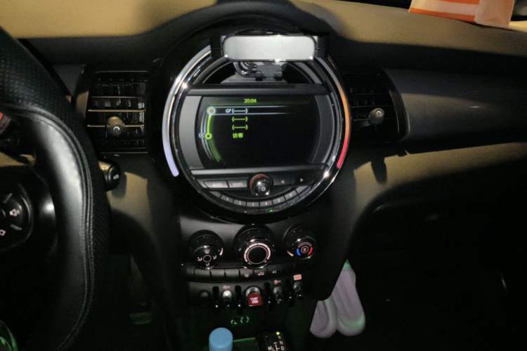 Used MINI 2016 1.5T COOPER Performance Edition Audio And AC Panel