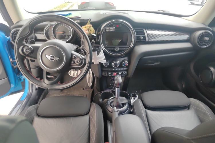 Used MINI 2016 2.0T COOPER S Center Console