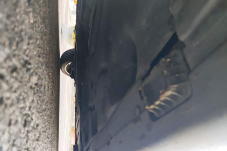 Used MINI 2016 1.5T COOPER Pioneer Edition Five-Door Model Chassis Front Left
