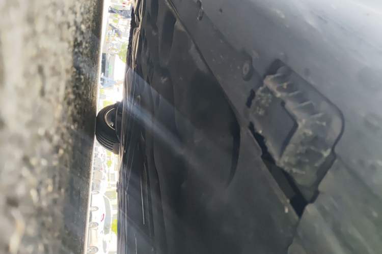 Used MINI 2016 1.5T COOPER Pioneer Edition Five-Door Model Chassis Front Right