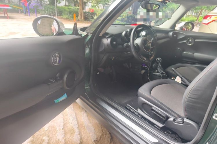 Used MINI 2016 1.5T COOPER Driver Seat