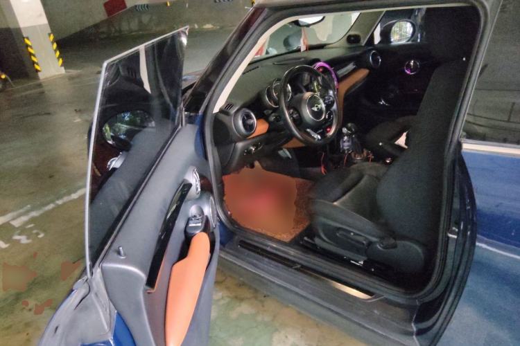 Used MINI 2016 1.5T COOPER SEVEN Driver Seat